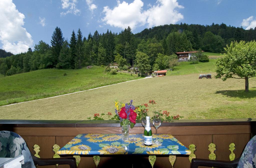 Haus Christl Reit Im Winkl, Kostenloser Parkplatz, 5 Minuten Zum Ortszentrum, Ruhige Lage, Wlan Habitación foto