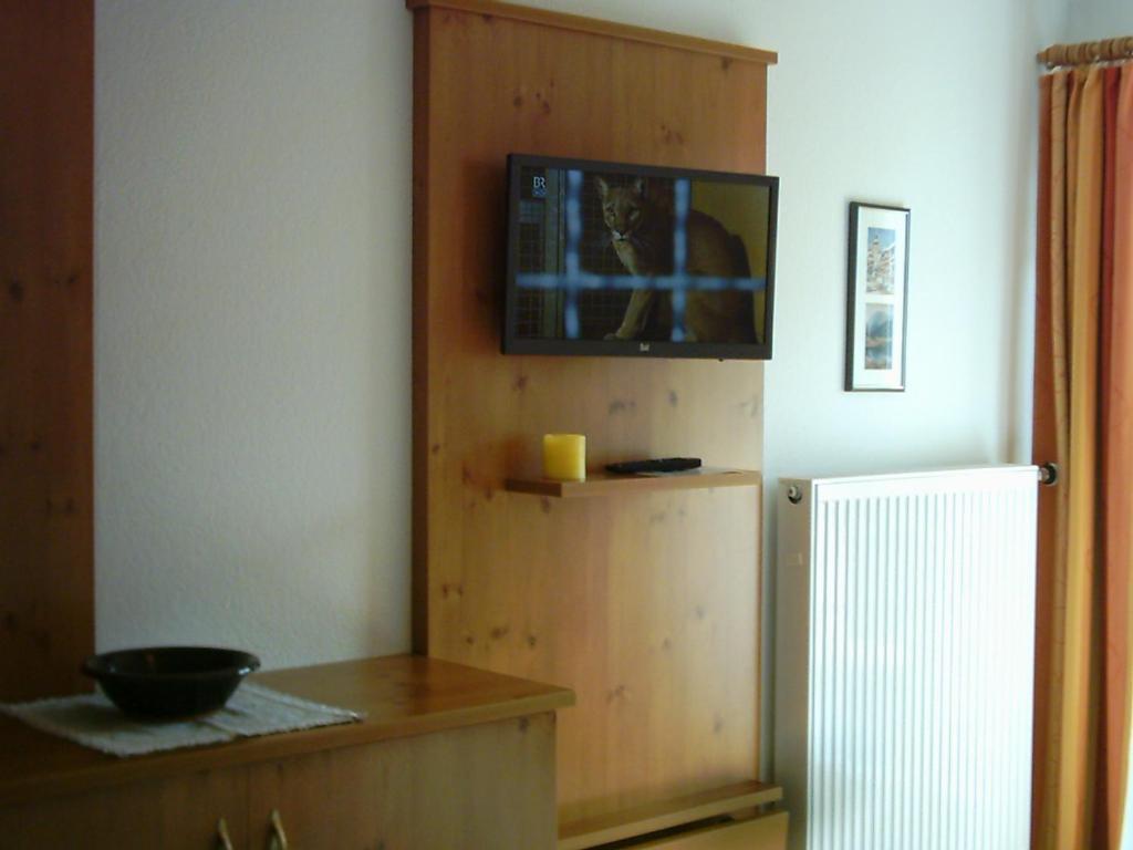Haus Christl Reit Im Winkl, Kostenloser Parkplatz, 5 Minuten Zum Ortszentrum, Ruhige Lage, Wlan Habitación foto